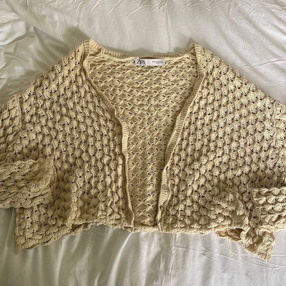 Zara Knit Cropped Cardigan Cream/Beige